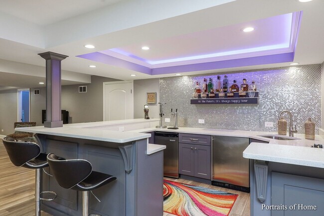 Building Photo - BEAUTIFUL HOUSE- 4 bedroom, 3.5 bath 2 sto...