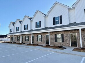 Building Photo - 1412 Alligator Rd