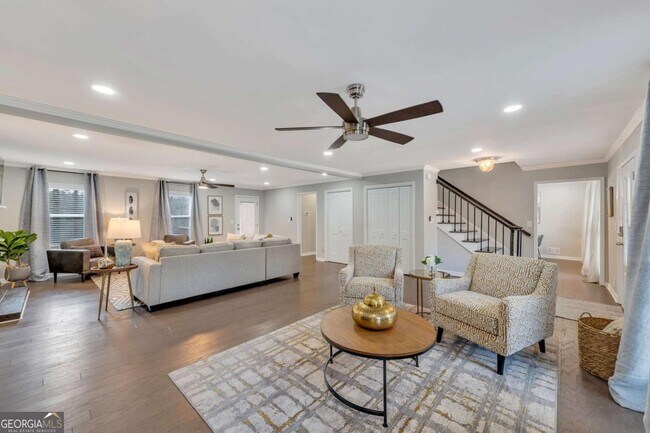 Foto del edificio - 6805 Wright Rd NE