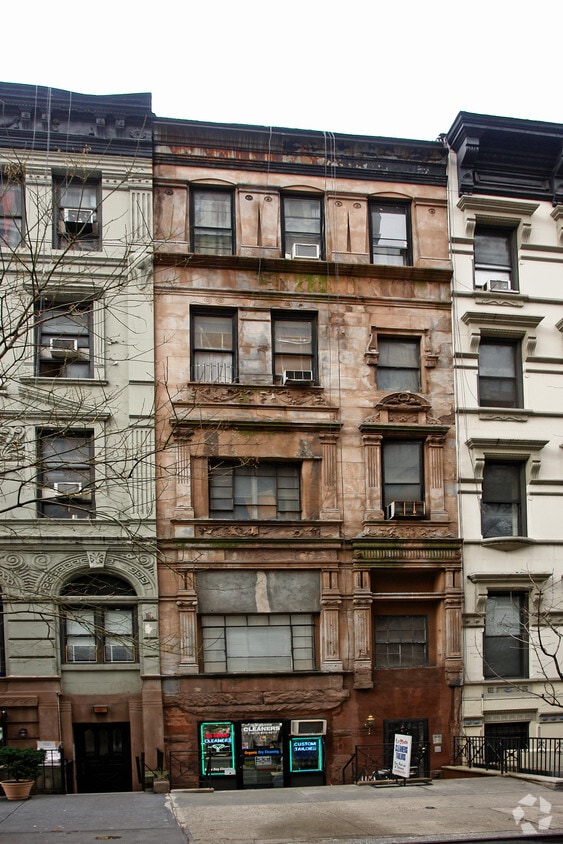 Foto del edificio - 106 W 71st St