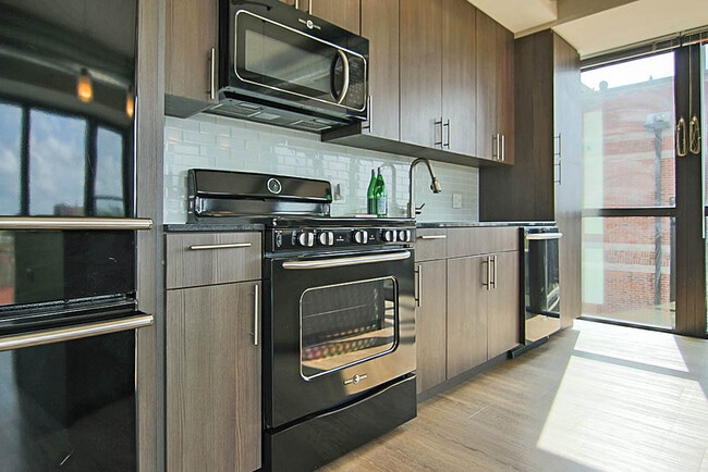 Foto del edificio - 208 W Scott St