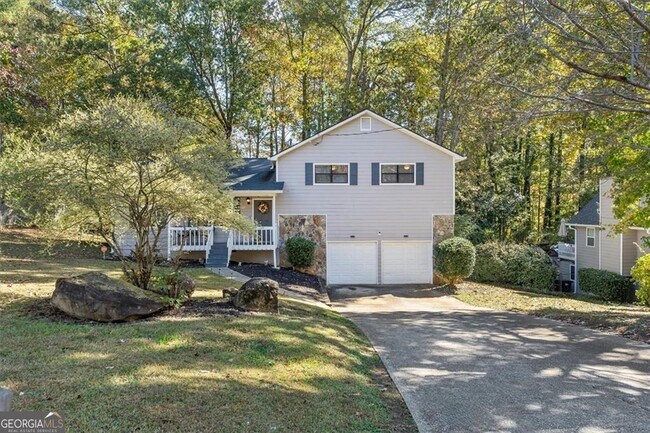 Foto del edificio - 4041 Woodbridge Ct