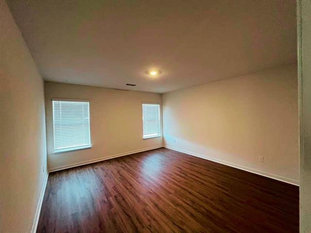 Foto del edificio - 3007 McCoy Rd