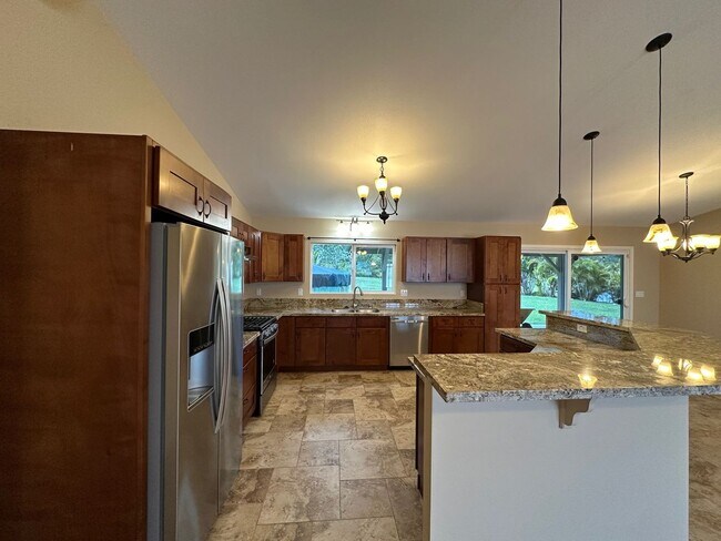 Foto del edificio - 16-1370 Pohaku Circle Kurtistown, HI 96760