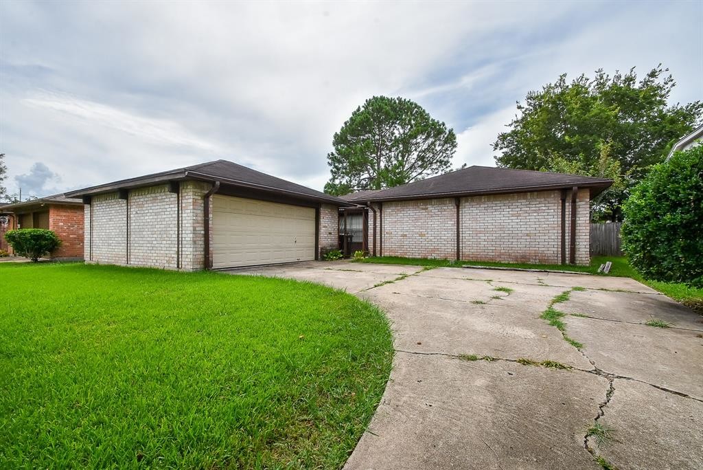 Primary Photo - 17118 Quail Glen Dr