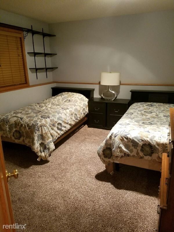 560 Hickory St S, Annandale, MN 55302 House Rental in Annandale, MN