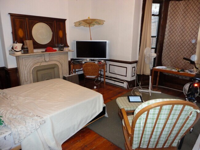 Foto del edificio - 45 Warren Ave