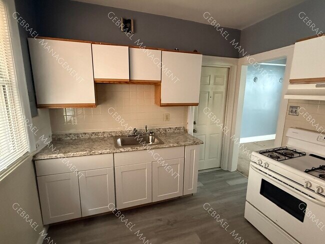 Foto del edificio - 5151-5151 S Martindale St