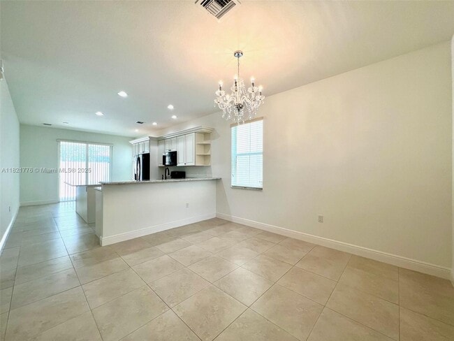 Building Photo - 3280 NW 126th Ave