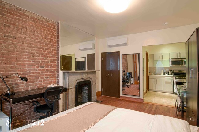 Building Photo - 138 E 37th St