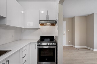 Interior Photo - Arbor Village Hollington
