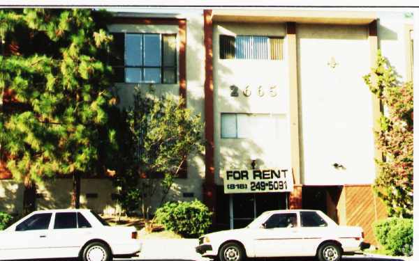 Foto del edificio - 2665 Honolulu Ave