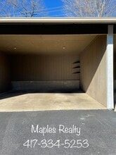 Building Photo - 118 W Hensley St