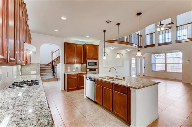 Building Photo - 13276 Weeping Willow Dr