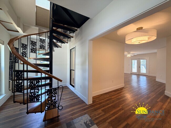 Foto del edificio - Waterfront 3 Bedroom Home Near E. John Sims Parkway in Niceville!