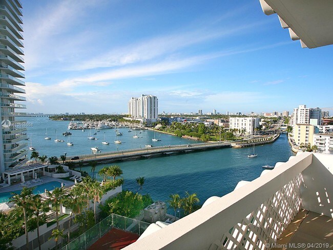 Foto del edificio - 20 Island Ave