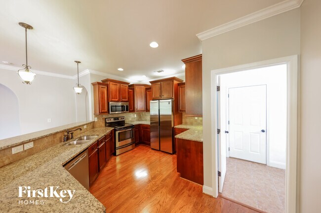 Foto del edificio - 156 Willow View Lane