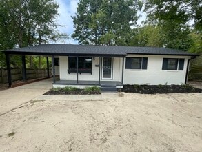 Building Photo - 1105 Marlborough Rd