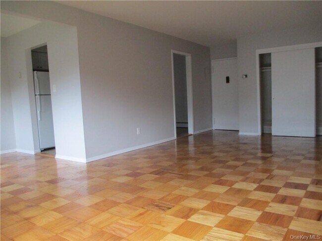 Foto del edificio - 2 Brevoort Dr