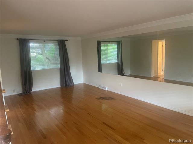 Foto del edificio - 7645 E Napa Pl
