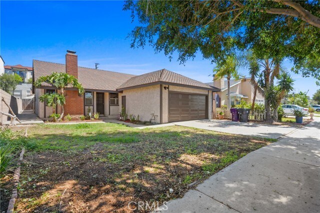 Foto principal - 3214 Locust Ave