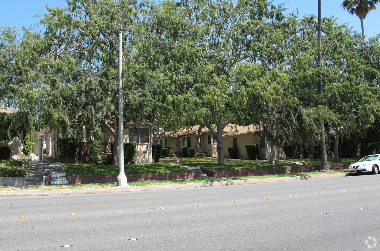 Building Photo - 1307 E Washington Blvd