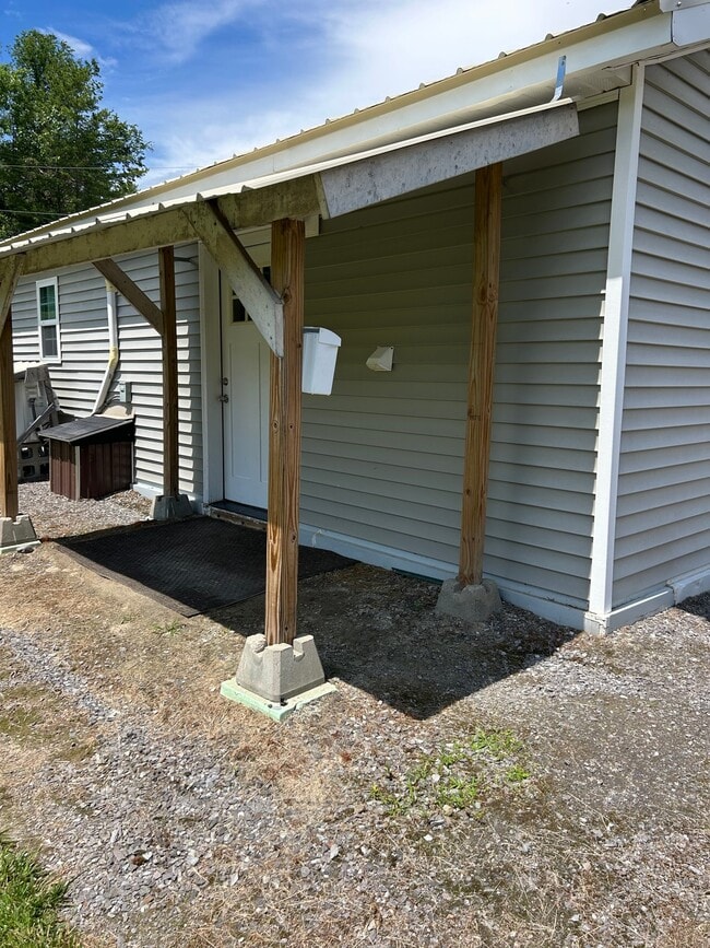 Building Photo - 3 Cartonio Ln