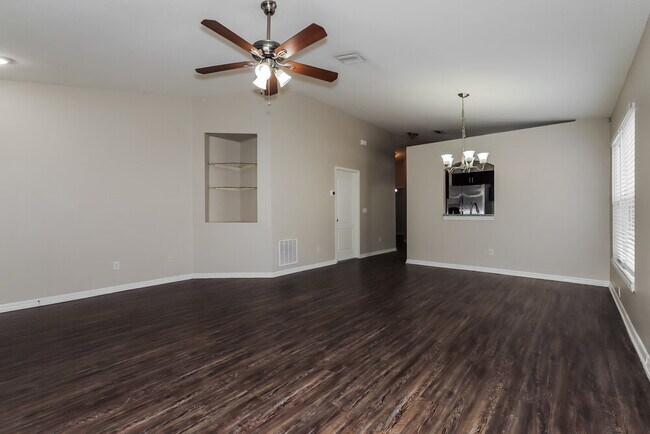 Foto del edificio - 1720 Mosaic Forest Dr