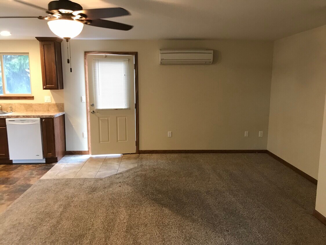 Foto principal - 4300 Crown Ave #4
