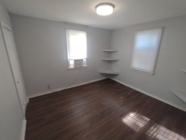 Building Photo - 1340 Ida St