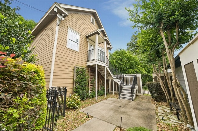 Photo - 1536 Rutland St House