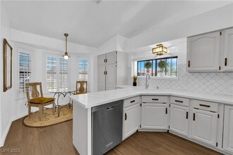 Building Photo - 148 Triberg Ct