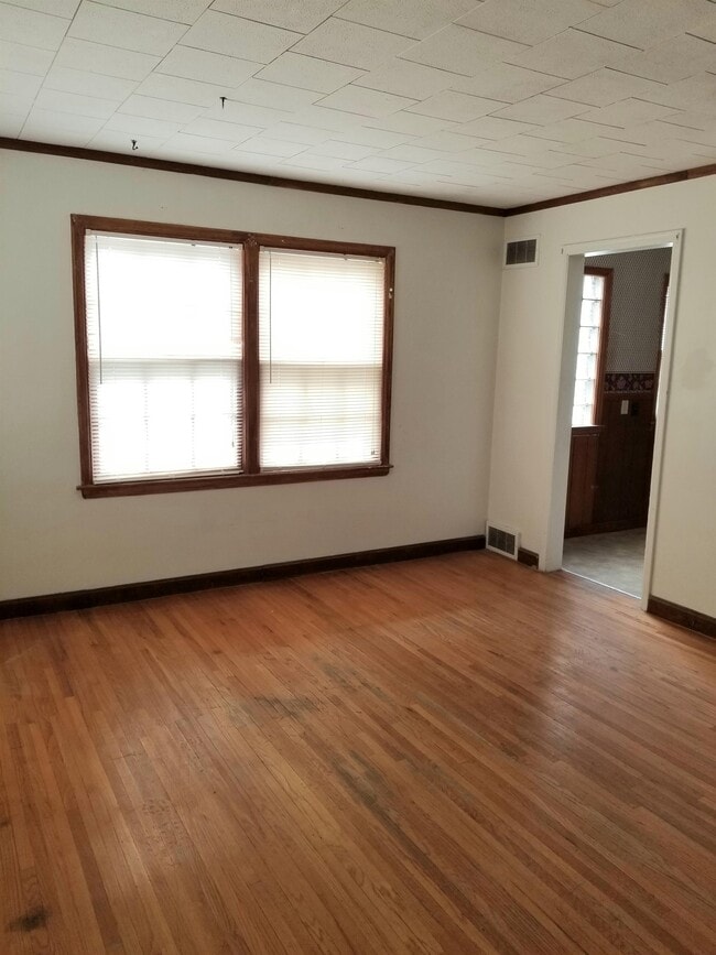 Building Photo - 1248 N Pershing St
