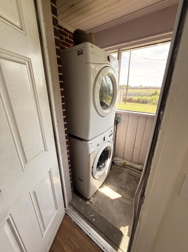 Foto del edificio - Updated 3BR Home Near USC + Solar Savings