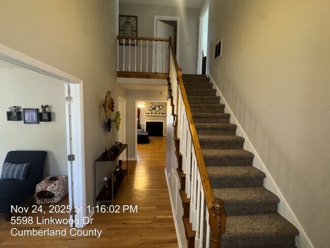 Foto del edificio - 5598 Linkwood Dr