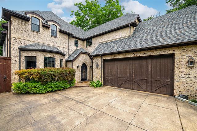 Building Photo - 6115 Palo Pinto Ave