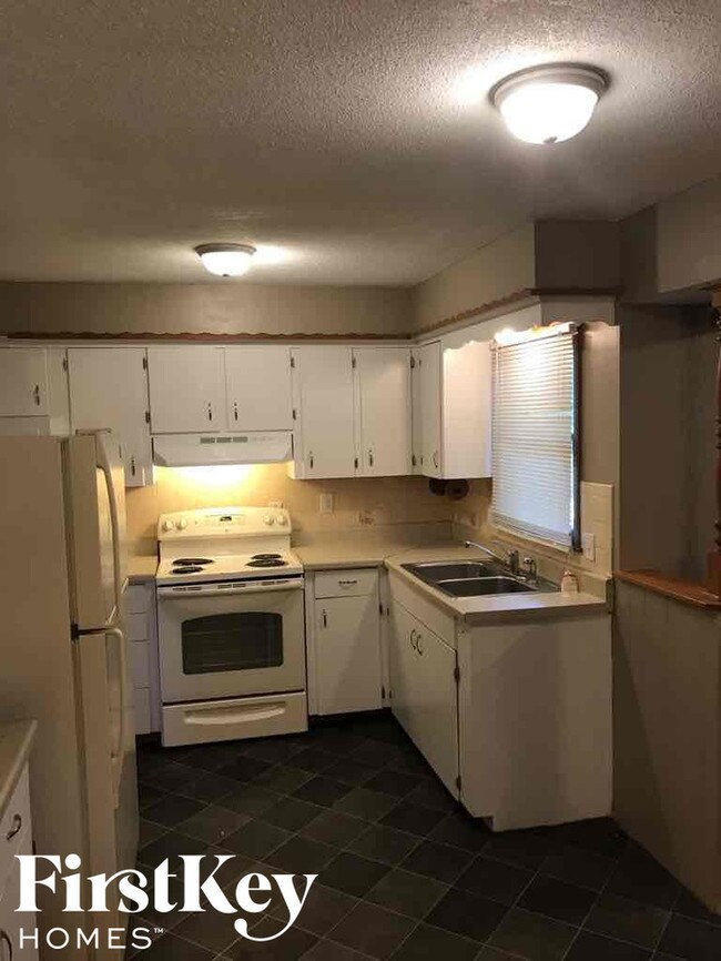 Foto del edificio - 12805 E 53rd Terrace