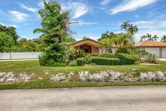 Building Photo - 9980 SW 83rd Ave