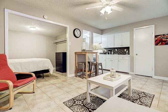 Foto del edificio - 2316 Hazard St