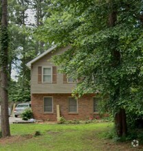 Building Photo - 737 Swamp Creek Dr