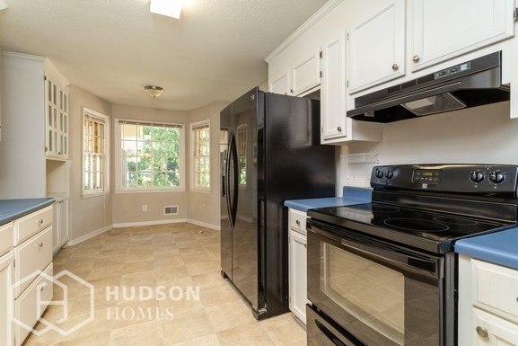 Building Photo - NOW AVAILABLE! 436 Lewes Cir, Columbia, SC...