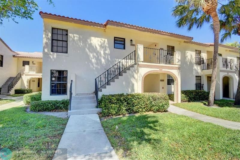 Foto principal - 2650 Greenwood Terrace