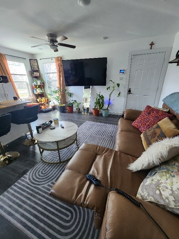 Foto del edificio - 5212 Ina St