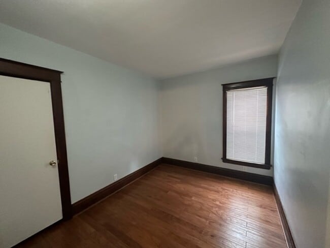 Foto del edificio - 1217 March St