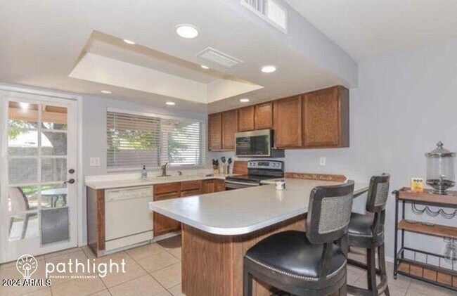 Building Photo - 3511 W Andorra Dr