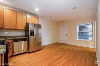 Building Photo - 2856 W Rosemont Ave