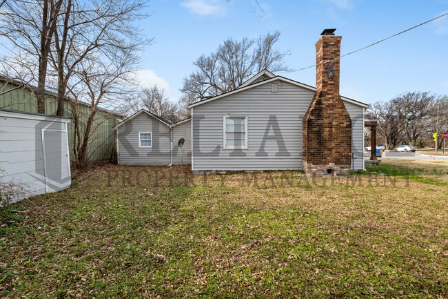 Building Photo - 119 Harrison St