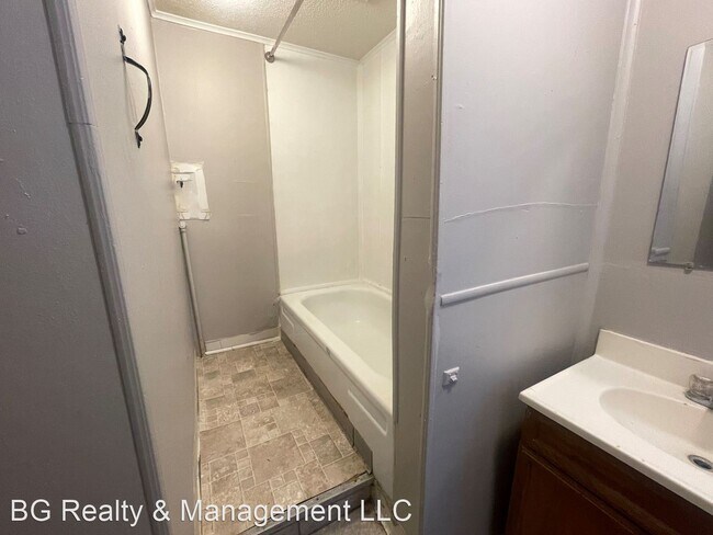 Building Photo - 1 br, 1 bath House - 408 N Claiborne St