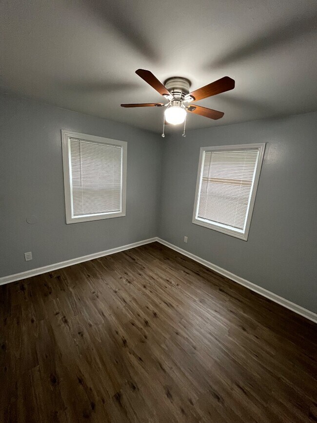 Photo - 2619 Dundeen St Apartment