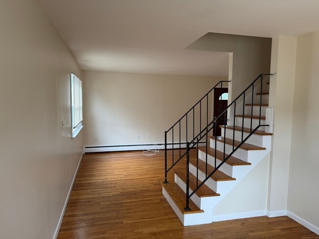 Building Photo - 855 Black Rock Tpke